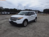 2-06112 (Cars-SUV 4D)  Seller: Gov-Pinellas County BOCC 2015 FORD EXPLORER