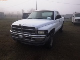 2-11137 (Trucks-Pickup 2D)  Seller: Florida State D.E.P. 2001 DODG RAM1500