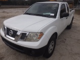 2-06224 (Trucks-Pickup 2D)  Seller: Gov-Pinellas County BOCC 2015 NISS FRONTIER