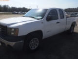 2-11129 (Trucks-Pickup 2D)  Seller: Gov-Manatee County 2013 GMC SIERRA
