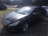 2-05161 (Cars-Sedan 4D)  Seller:Private/Dealer 2013 HYUN SONATA