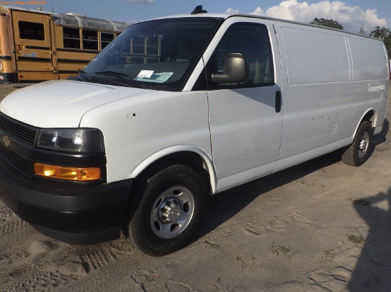 2-08118 (Trucks-Van Cargo)  Seller: Gov-Hillsborough County Sheriffs 2021 CHEV E