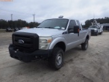 2-08213 (Trucks-Pickup 2D)  Seller: Florida State F.W.C. 2011 FORD F250