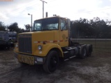 2-08225 (Trucks-Tractor)  Seller: Florida State D.O.T. 1991 VOLV WCS