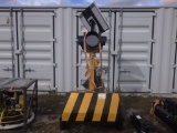 2-13212 (Equip.-Traffic control)  Seller:Private/Dealer HYGE HG-XHD14 SOLAR POWE