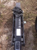 2-13213 (Equip.-Implement misc.)  Seller:Private/Dealer GIYI EXCAVATOR THUMB (SE