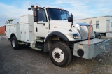 2005 International 7300 4x4 Service Truck