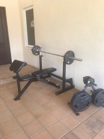 Incline and Decline Weight Bench With Accessories