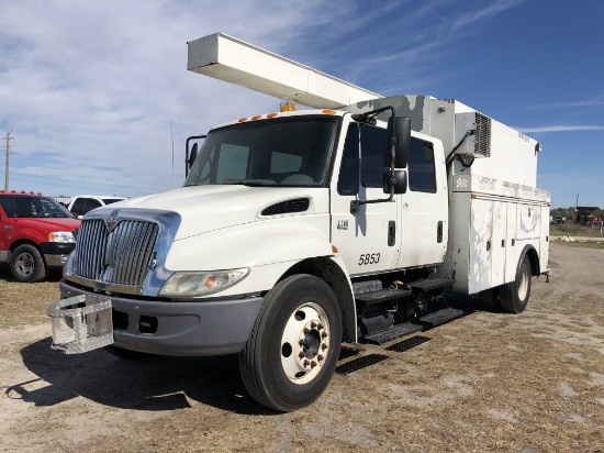 2007 International 4200 Creww Cab Enclosed Utility Truck