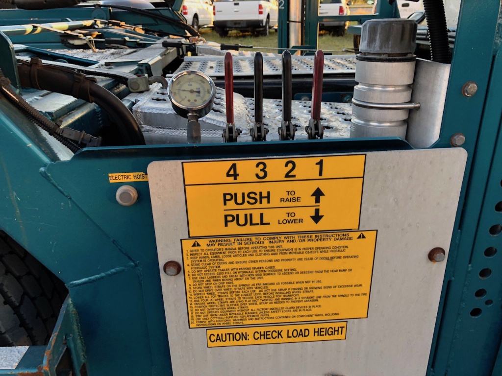 2014 Peterbilt 388 / Cottrell 9 Car Fast Loader Car Hauler Truck and Trailer  | Commercial Trucks Truck Tractors Sleeper Trucks | Online Auctions |  Proxibid
