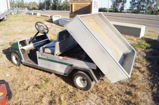 Club Car Carryall Turf 2 Gas Utility Dump Cart