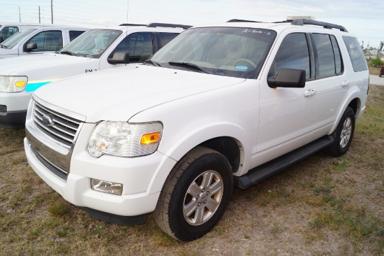 2009 Ford Explorer XLT Sport Utility Vehicle