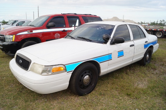 2011 Ford Crown Vic Police Cruiser