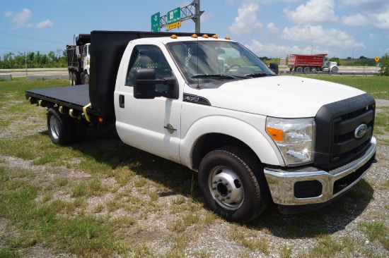 2011 Ford F-350 XL Super Duty Flatbed Dually Pickup Truck
