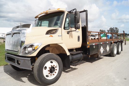 2009 International 7400 WorkStar 24FT Flatbed Rig Truck