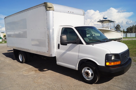 2011 GMC 3500 16FT Box Truck