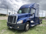 2013 Freightliner Cascadia T/A Sleeper Truck Tractor