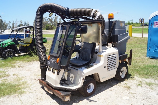 ATLV 4300 Tennant Diesel Vacuum Utility Vehicle