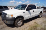 2005 Ford F-150 XL 4x4 Extended Cab Pickup Truck