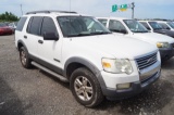 2006 Ford Explorer XLT 4 Door SUV