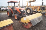 2015 Kubota MX5200F Broom Sweeper Tractor