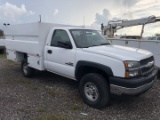 2004 Chevrolet 2500HD Silverado Utility Truck