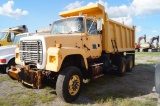 1997 Ford LT9000 T/A Dump Truck