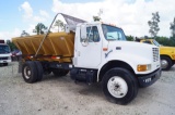 1998 International 4900 Material Spreader Truck