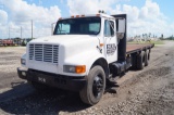 1995 International 22FT T/A Flatbed Truck