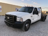 2006 Ford F-350 Crew Cab Flatbed Truck