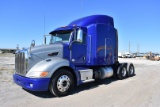 2013 Peterbilt 384 Sleeper Truck Tractor