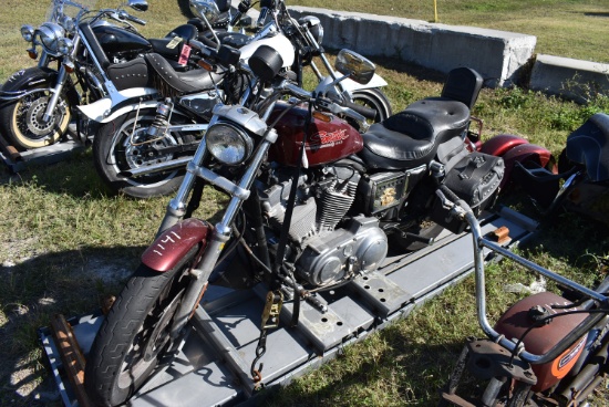 Harley XL883 Motorcycle