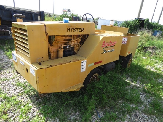 hyster 9 wheel pneumatic roller