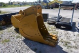 Hendrix 24in Trench Digging Bucket with Teeth