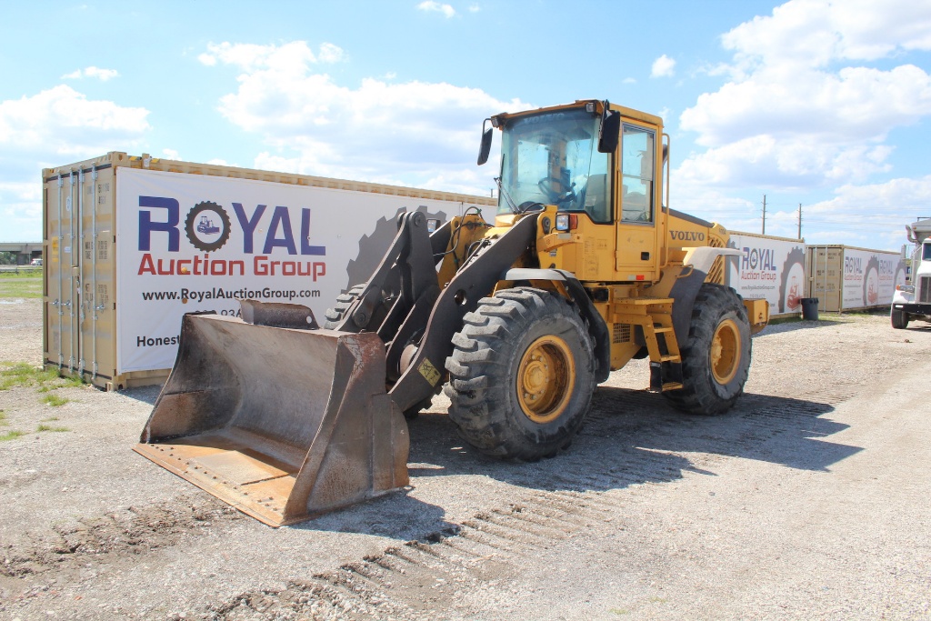 2006 Volvo L60E Articulated Wheel Loader