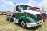 2006 Volvo Tandem Axle Day Cab Truck Tractor