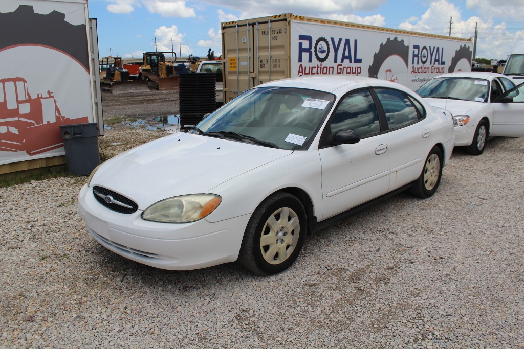 2003 Ford Taurus LX 4 Door Sedan