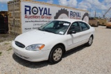 2003 Ford Taurus LX 4 Door Sedan