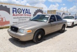 2007 Ford Crown Victoria 4 Door Police Cruiser