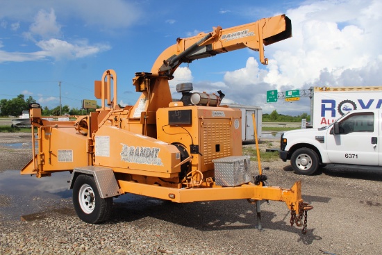 2003 Bandit 1590 Intimidator Tow Behind 15in Drum Chipper