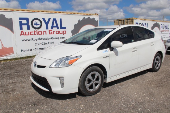 2015 Toyota Prius 4 Door Hatchback