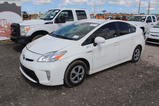 2015 Toyota Prius 4 Door Hatchback