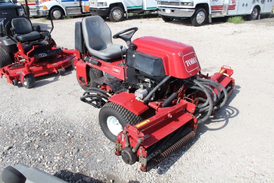 Toro Reelmaster 2000-D 3 Wheel Commercial Reel Mower