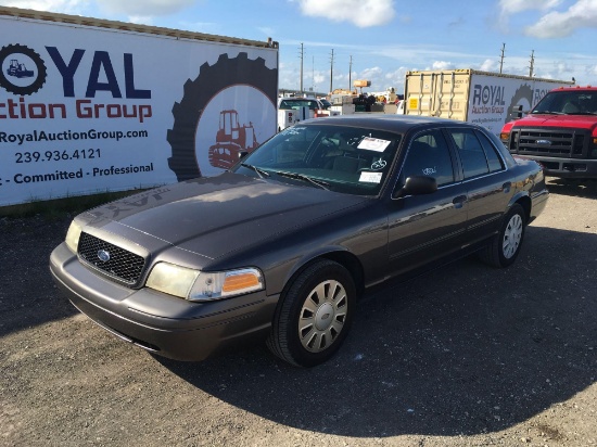 2009 Ford Crown Vic 4 Door Sedan