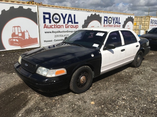 2008 Ford Crown Vic 4 Door Police Cruiser