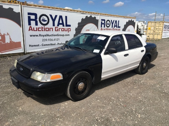 2008 Ford Crown Vic 4 Door Police Cruiser