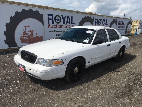 2007 Ford Crown Vic 4 Door Police Crusier