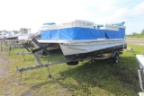 2007 Godfrey 18ft Pontoon Deck Boat