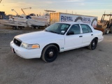 2009 Ford Crown Vic 4 Door Police Cruiser