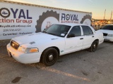 2005 Ford Crown Vic 4 Door Police Cruiser